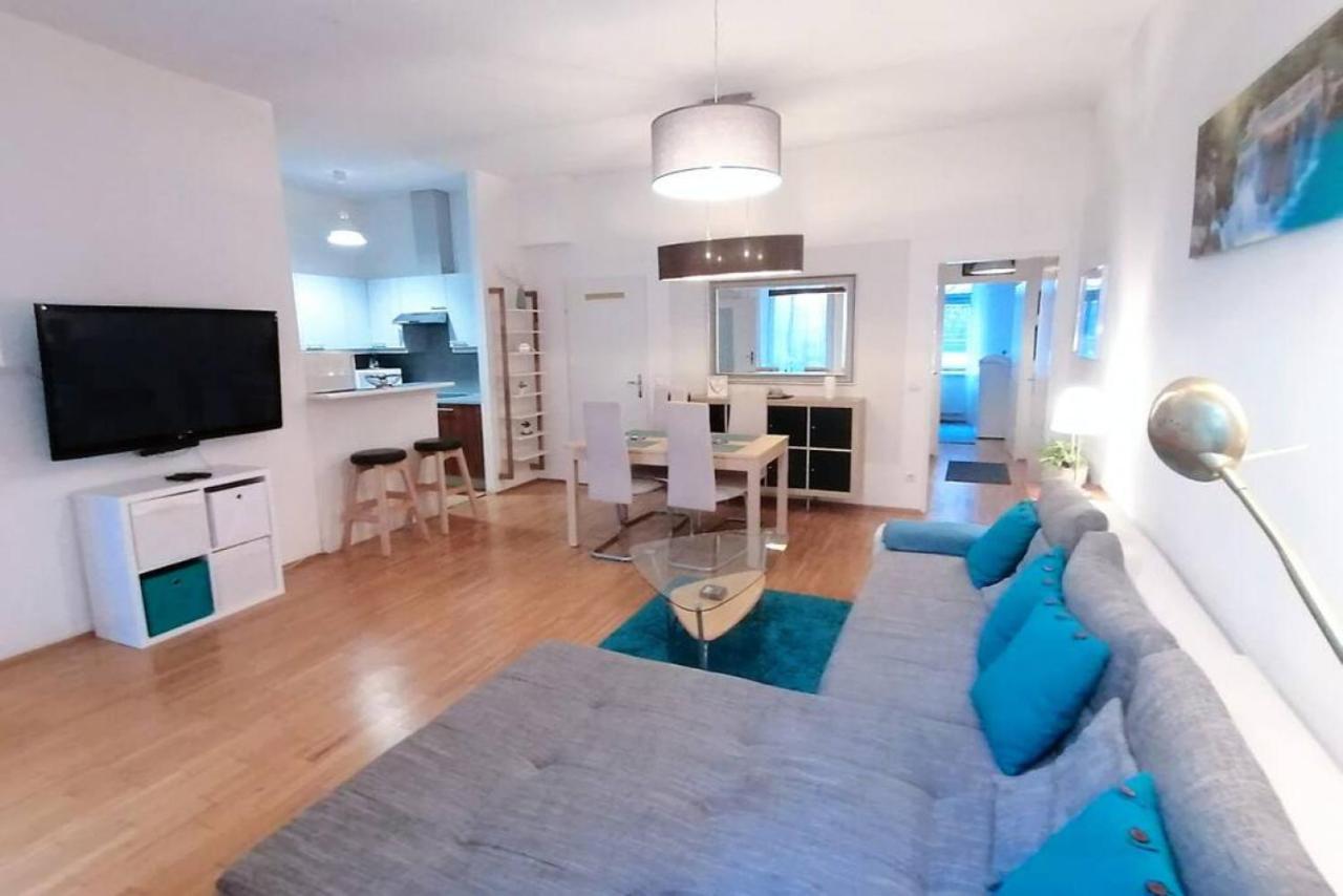 Nd Exquisites Wundervolles Ruhiges Terrassenapartment Mit Garage Wien Ngoại thất bức ảnh