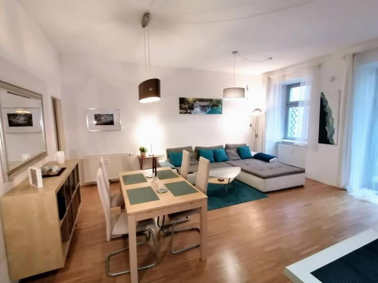 Nd Exquisites Wundervolles Ruhiges Terrassenapartment Mit Garage Wien Ngoại thất bức ảnh