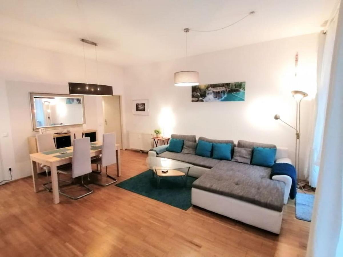 Nd Exquisites Wundervolles Ruhiges Terrassenapartment Mit Garage Wien Ngoại thất bức ảnh