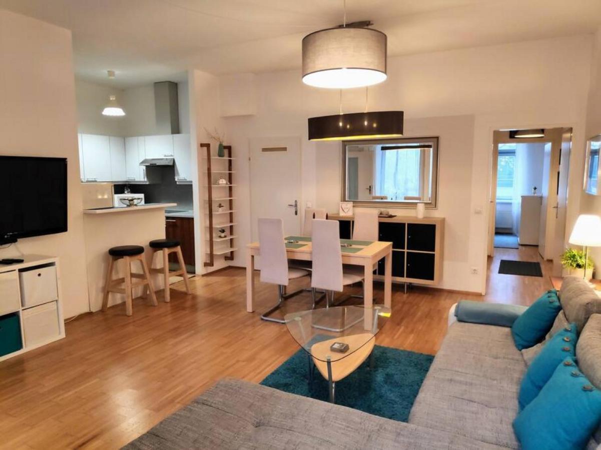 Nd Exquisites Wundervolles Ruhiges Terrassenapartment Mit Garage Wien Ngoại thất bức ảnh