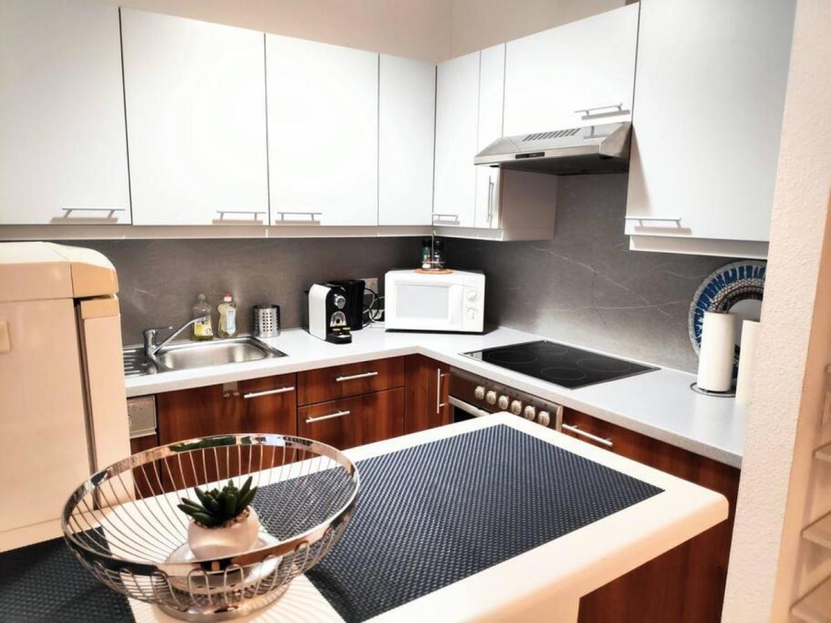 Nd Exquisites Wundervolles Ruhiges Terrassenapartment Mit Garage Wien Ngoại thất bức ảnh