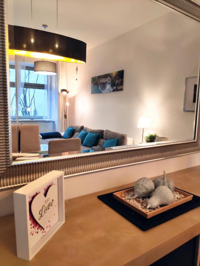 Nd Exquisites Wundervolles Ruhiges Terrassenapartment Mit Garage Wien Ngoại thất bức ảnh