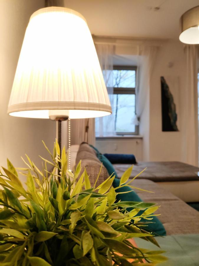 Nd Exquisites Wundervolles Ruhiges Terrassenapartment Mit Garage Wien Ngoại thất bức ảnh